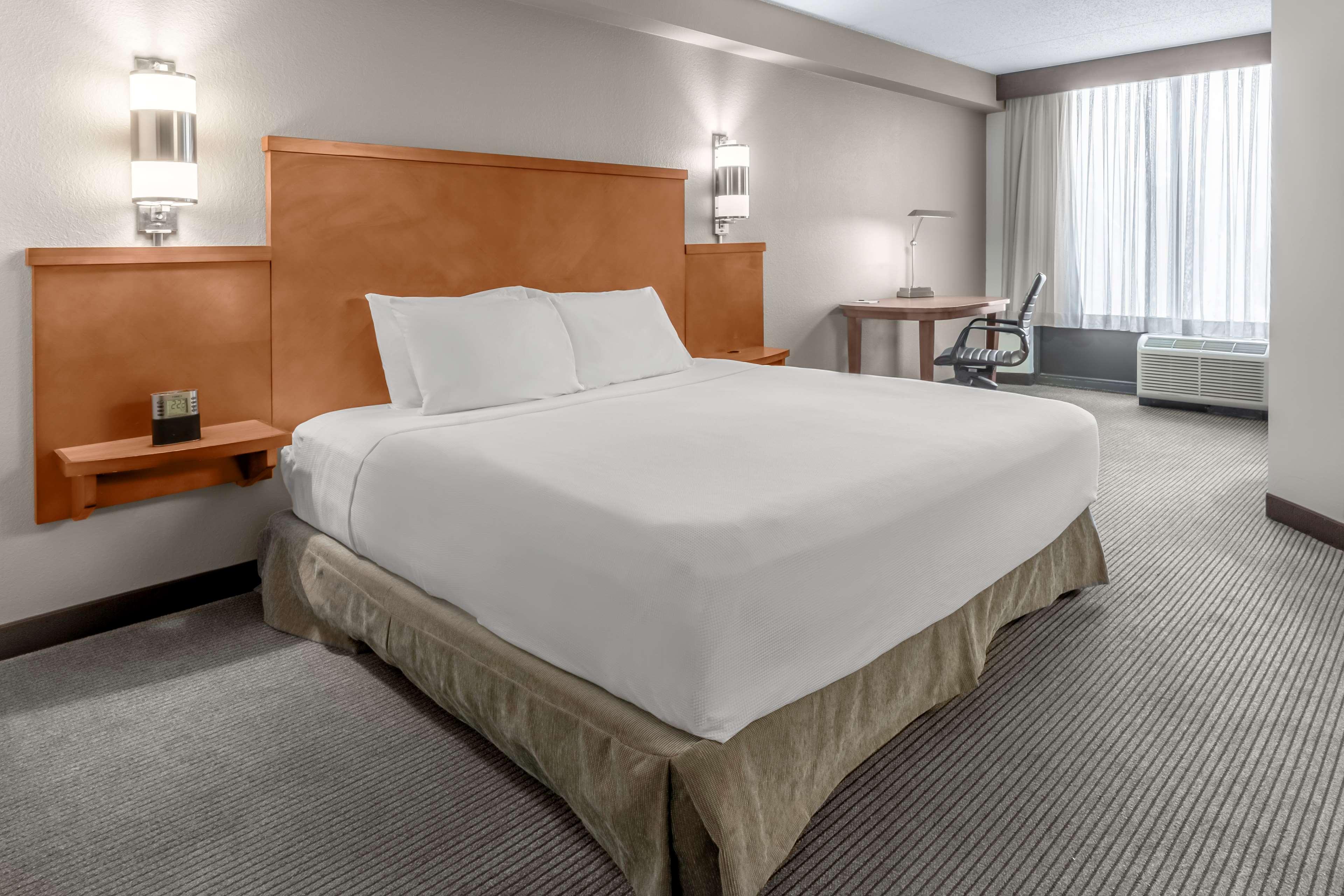 Hyatt Place Charlotte Airport Billy Graham Parkway Exterior foto
